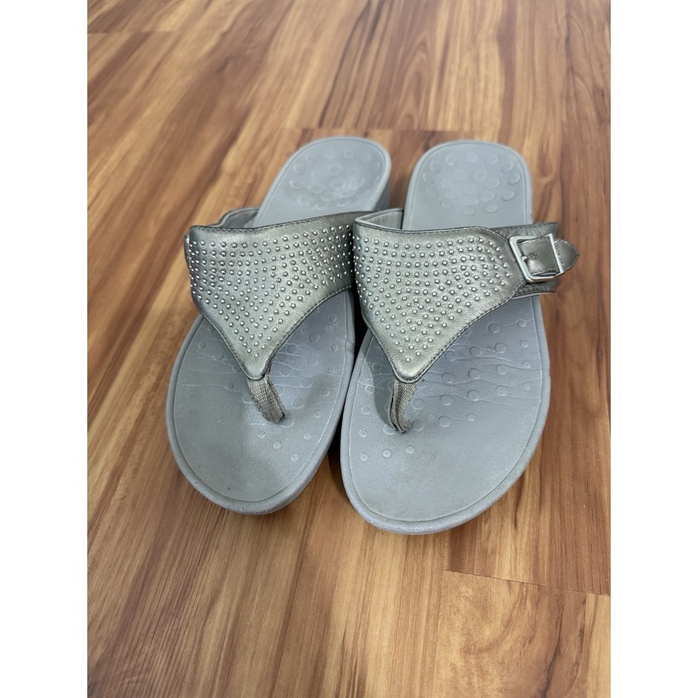 Vionic Women's Size 12 Pewter Metallic Grey Leather Strappy Sandals